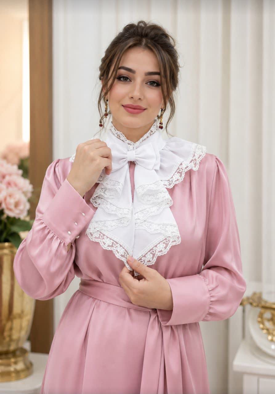 یقه حلزونی و پاپیون